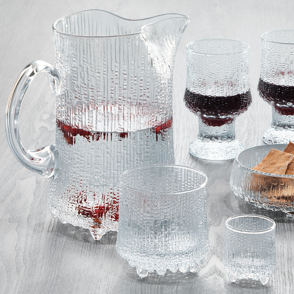 Pichet à lèvres et à glaçons en verre texturé