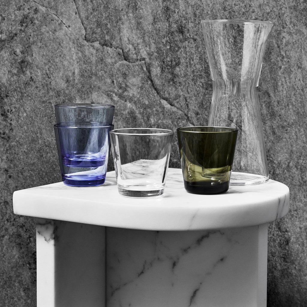 Pichet en verre transparent