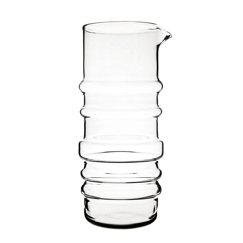 Pichet en verre transparent